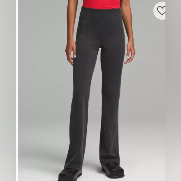 NWT, Lululemon, leggings, size 2 - Picture 2 of 2